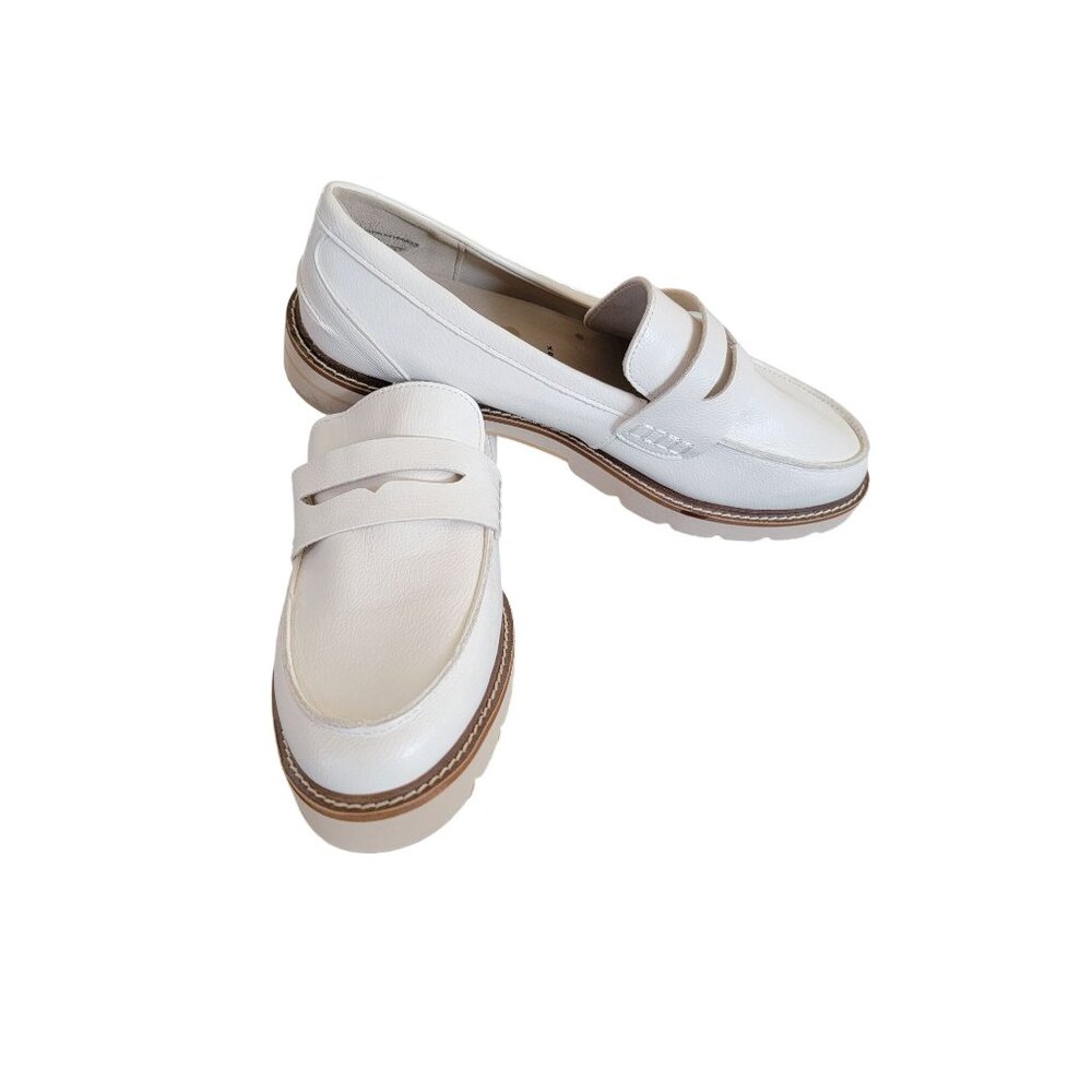Anne Klein White Leather Penny Loafers Womens Size 10 Cushioned Sole Stylish Eve - Picture 2 of 7